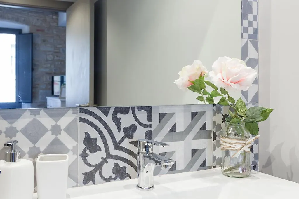 ז'ירונה Luxury Apartments Bona 0*,  ספרד